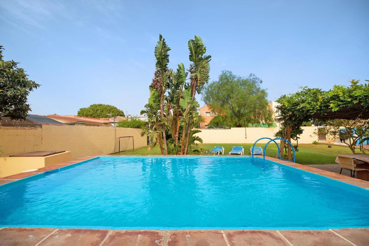 Campo Del Abuelo Villa Chiclana de la Frontera Bagian luar foto